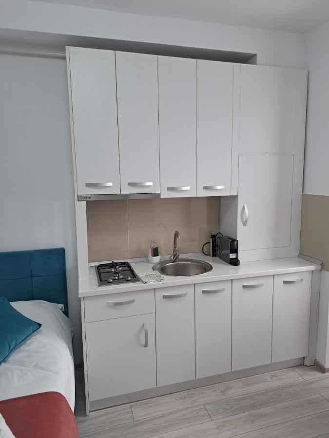 Amda Studio Onesti Zewnętrze zdjęcie